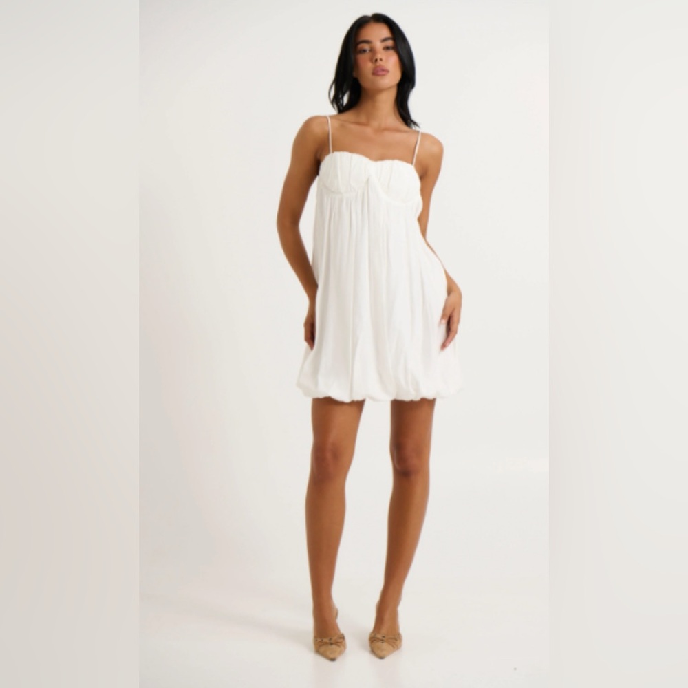 Elegant White Mini Dress